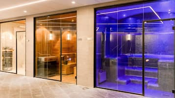 Salas de tratamiento para parejas, sauna y tina de hidromasaje