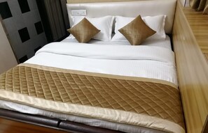 Free WiFi - Hotel Swapna International (Mumbai)