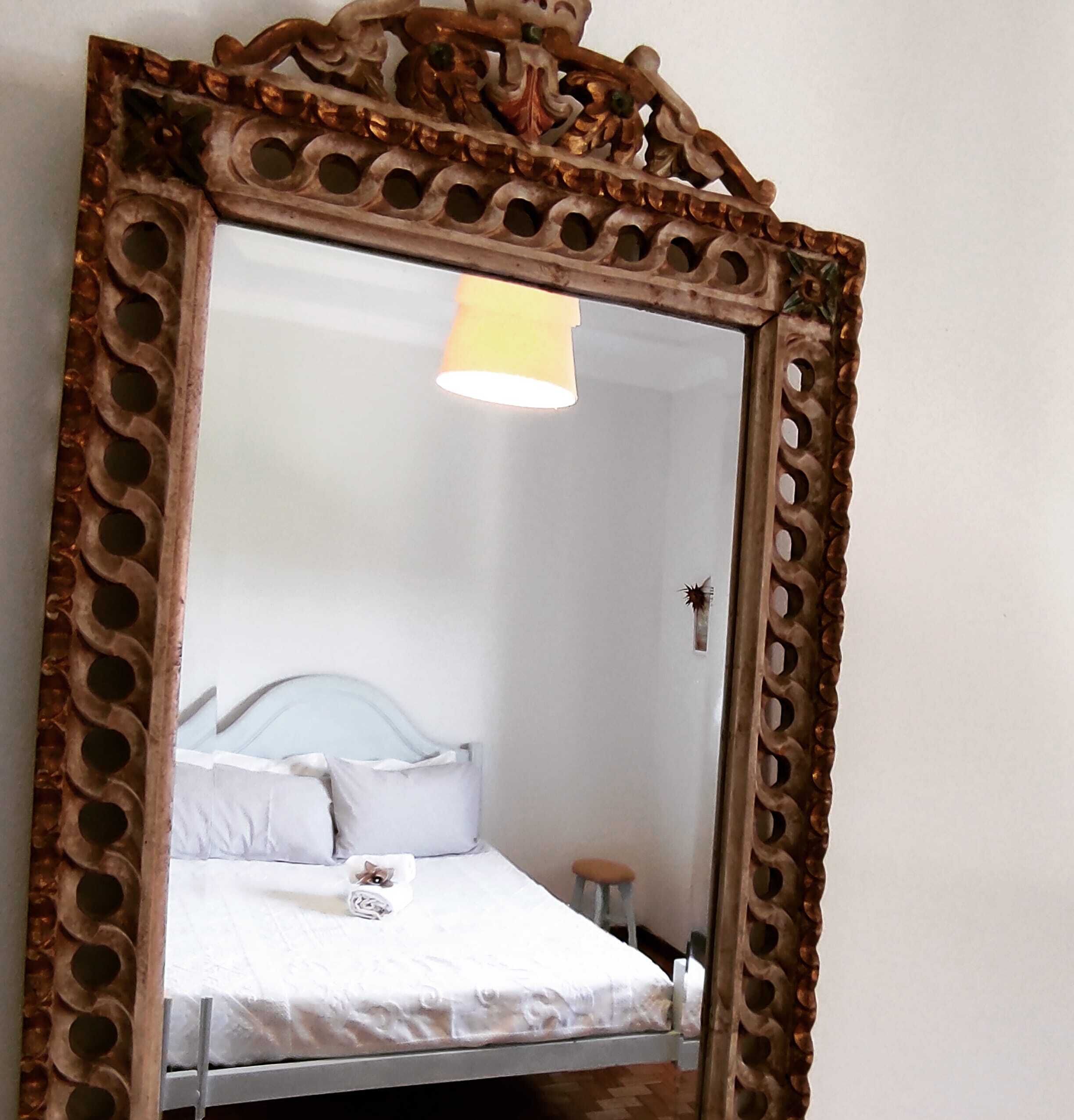 2 quartos, ferros/tábuas de passar roupa, Wi-Fi, roupa de cama