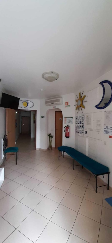 Adelaide Hotel by null