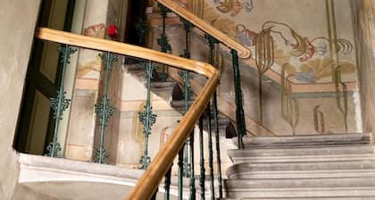 Old Town Library Deluxe Tartu Home Apt.