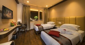Standard Room | In-room safe, laptop workspace, soundproofing, iron/ironing board - Hotel CR Grande (Madurai)