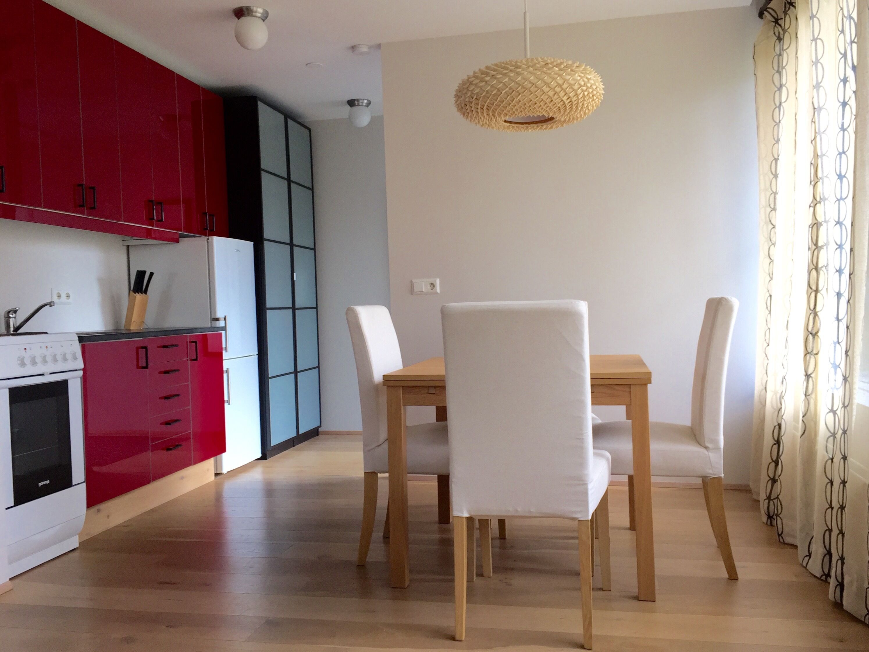 Studio | In-room dining