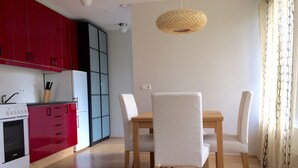 Studio | Spiseområde på rommet