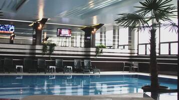 Sauna, bain Ă remous, massages