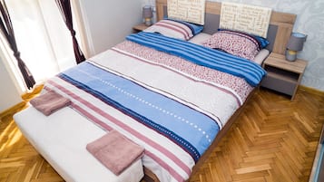 Luxury Apartment | 1 bilik tidur, gebar bulu kapas, ruang kerja komputer riba