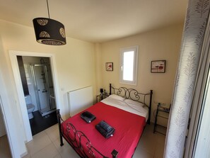 2 bedrooms, in-room safe, iron/ironing board, free WiFi - Fantastic Villa With Private Pool, Sea, Mountain & Village Views, Ideal Location (Crete)