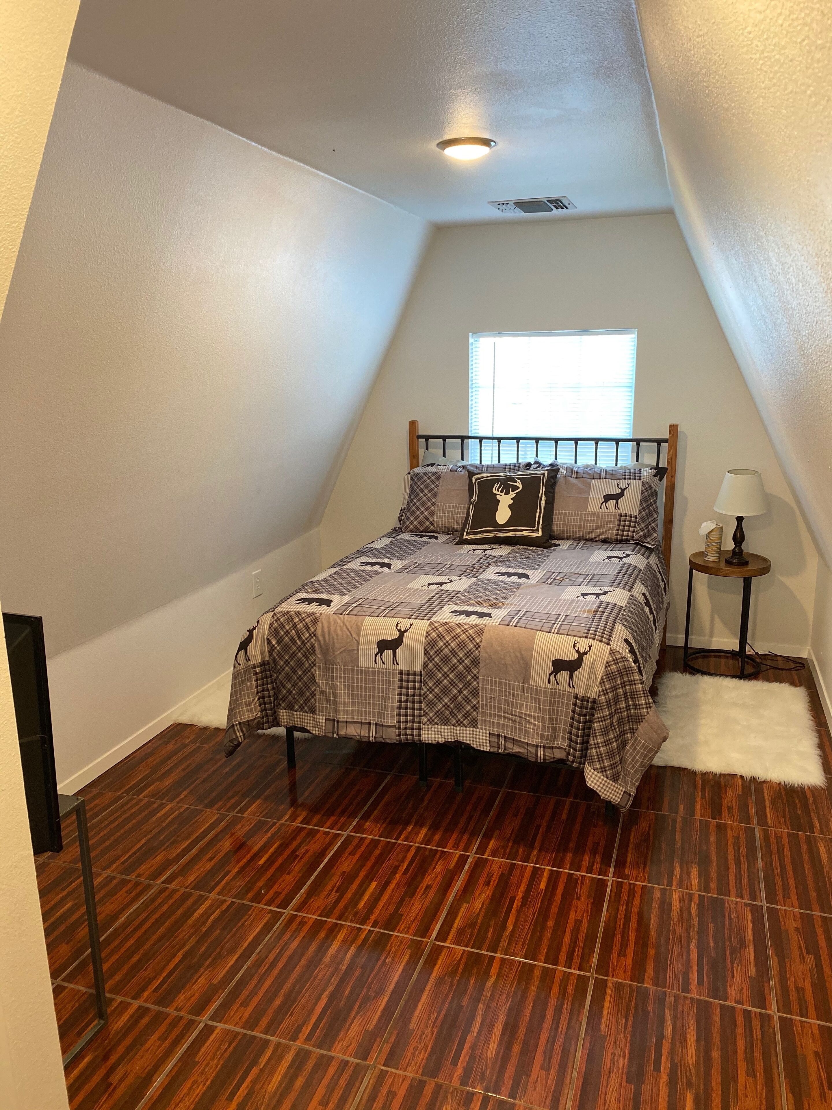 2 chambres, Wi-Fi gratuit, draps fournis