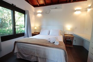 Minibar, individually furnished, iron/ironing board, free WiFi - Pousada Paraíso do Luz (Imbituba)