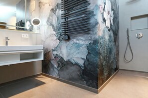 Bathroom - Hotel Restaurant Lindenhof (Emsdetten)