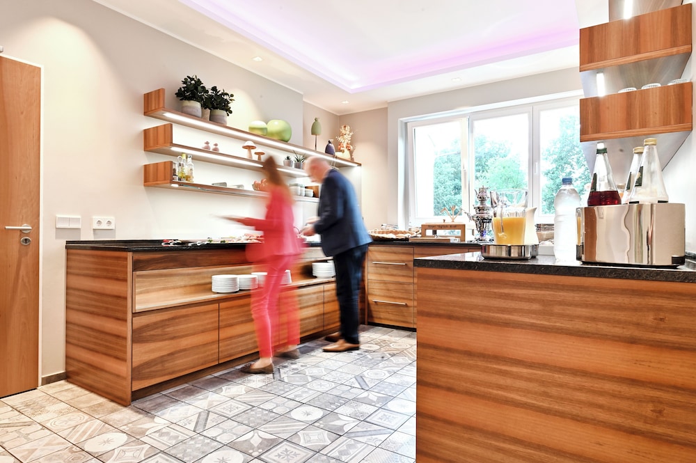 Hotel Lindenhof by null