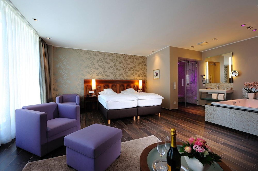 Hotel Lindenhof by null