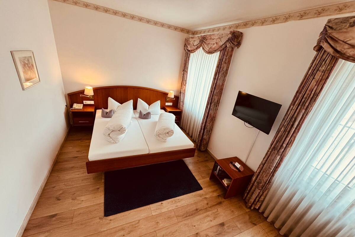 標準雙人房 | 免費無線上網、床單