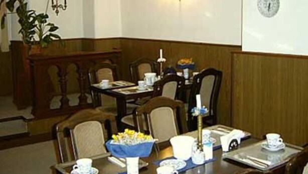 Unclassified image, 1 of 3, button - Hotel-Pension Am Ratshof (Halle (Saale))
