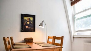 Apartamento (1 Bedroom) | 1 dormitorio y espacio para trabajar con un portátil