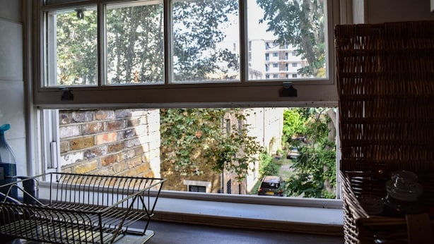 Apartamento (1 Bedroom) | Cocina privada | Frigorífico, microondas, horno y placa de cocina