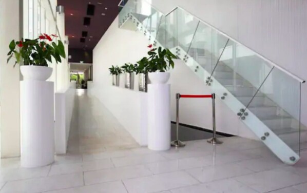 Apartment (1 Bedroom) | Interior - Cosy Renovated 1 Bedroom Apartment in CBD Hotel (Auckland)