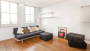 Appartement (1 Bedroom) | Woonruimte