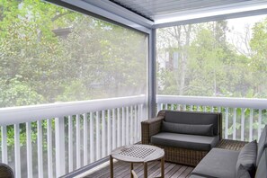 Maison (2 Bedrooms) | Balcon