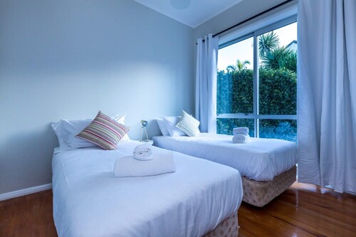 Sunny, Character 2 Bedroom Home - Mission Bay