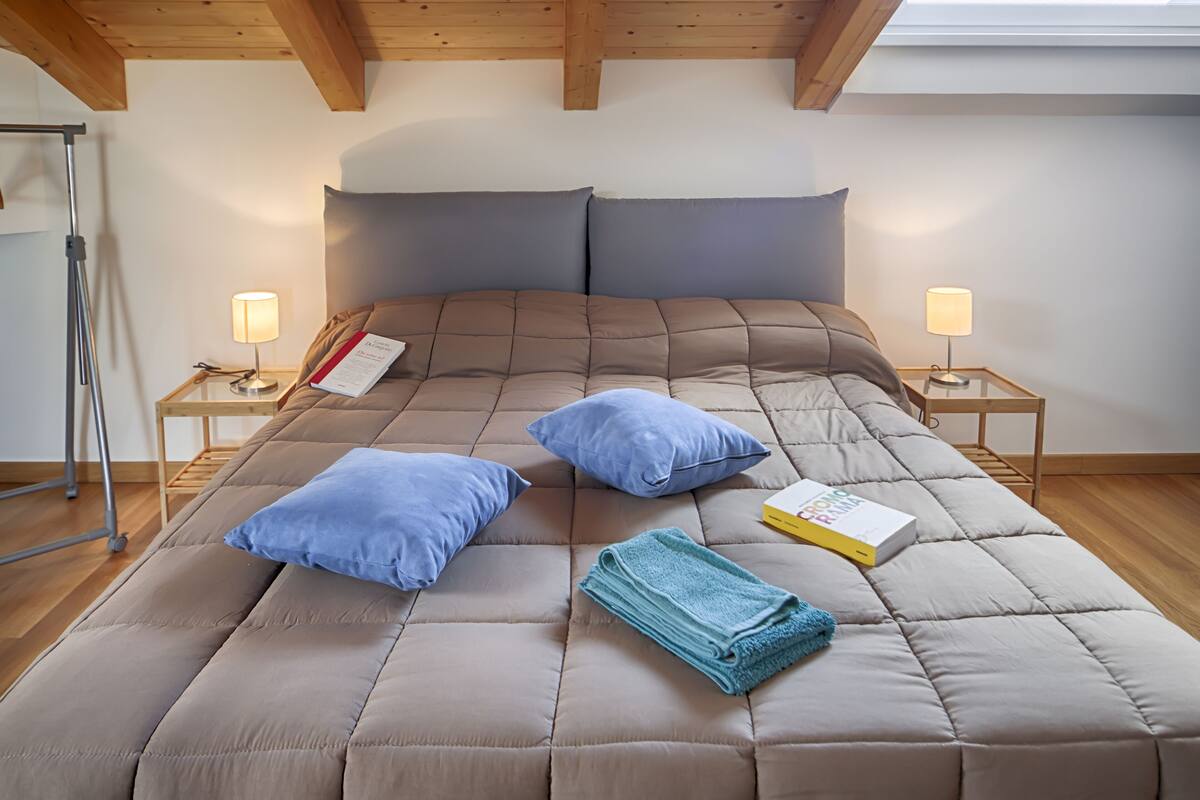 Kamar, 1 kamar tidur (Liberty sul Golfo 2) | Meja kerja, Wi-Fi gratis, dan seprai linen