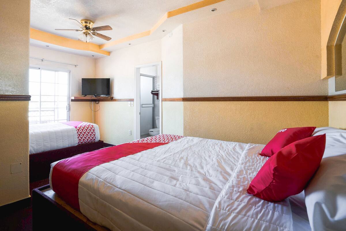 Standard Room, Multiple Beds | Iron/ironing board (on request), WiFi (free), bed sheets