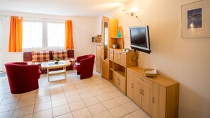 Family Apartment (Reiher) | Living area