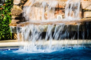 Outdoor pool, pool loungers - La Estrella del Mediterráneo - Adutls Only (Roda de Bara)