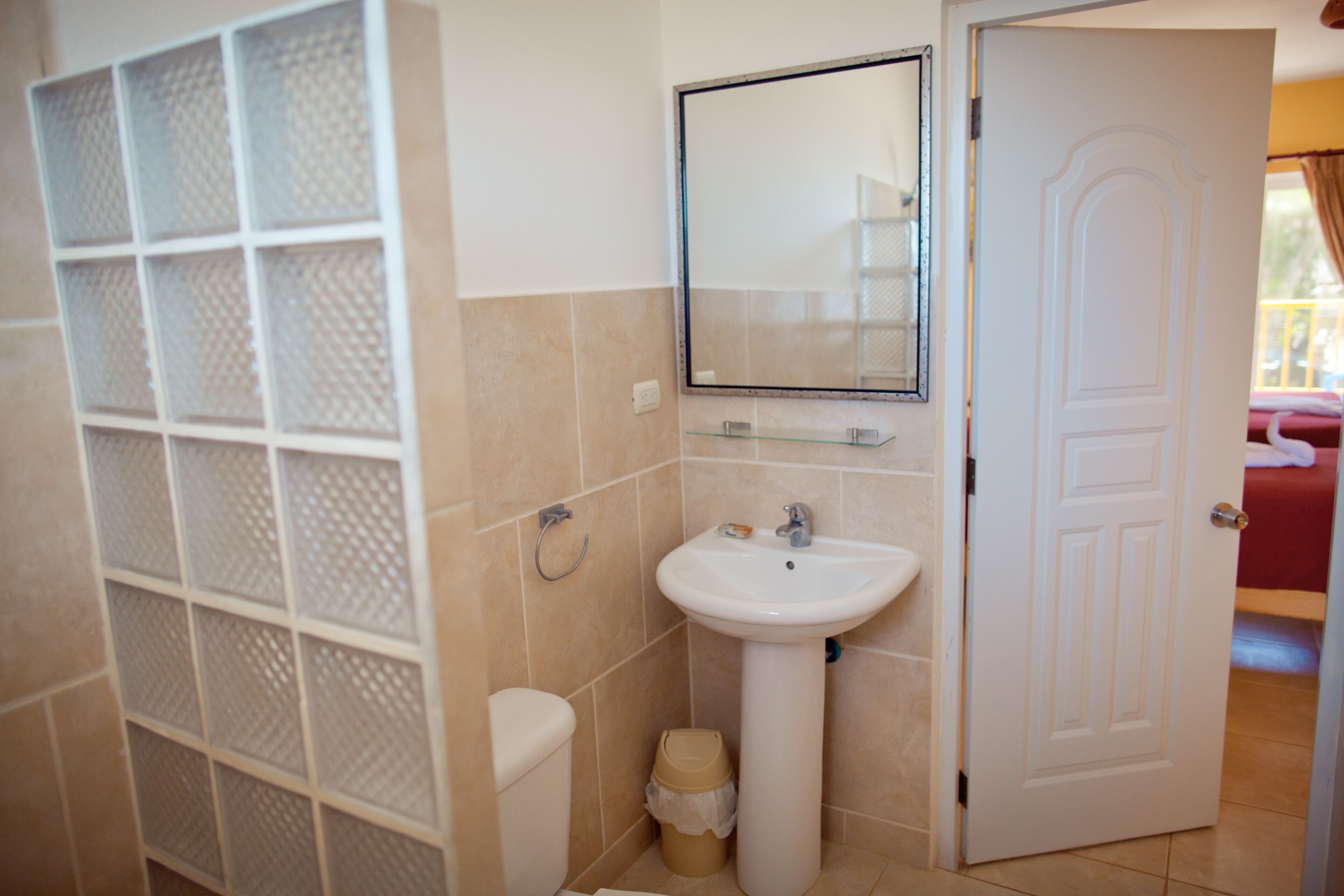 shower, towels, soap, shampoo