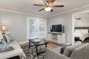 2 bedrooms, iron/ironing board, free WiFi, bed sheets - Close to Campus – Unbeatable Location (Oxford)