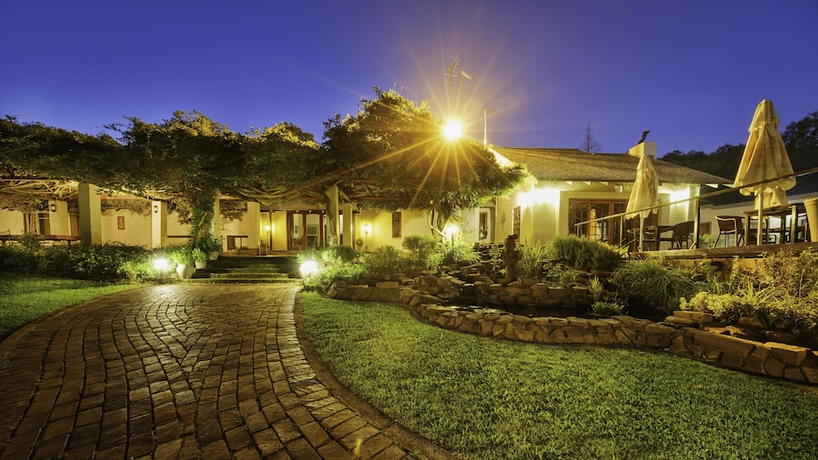 Whispering Pines Country Estate