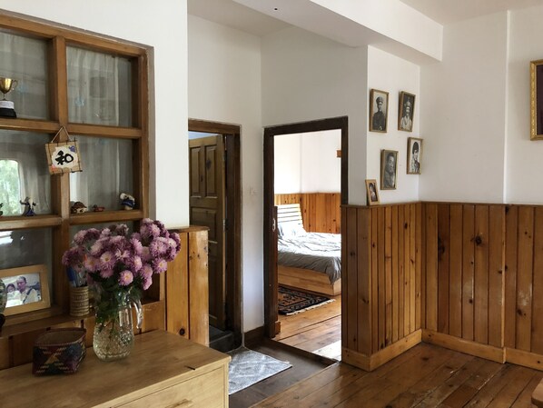 1 habitación y caja de seguridad en la habitación 