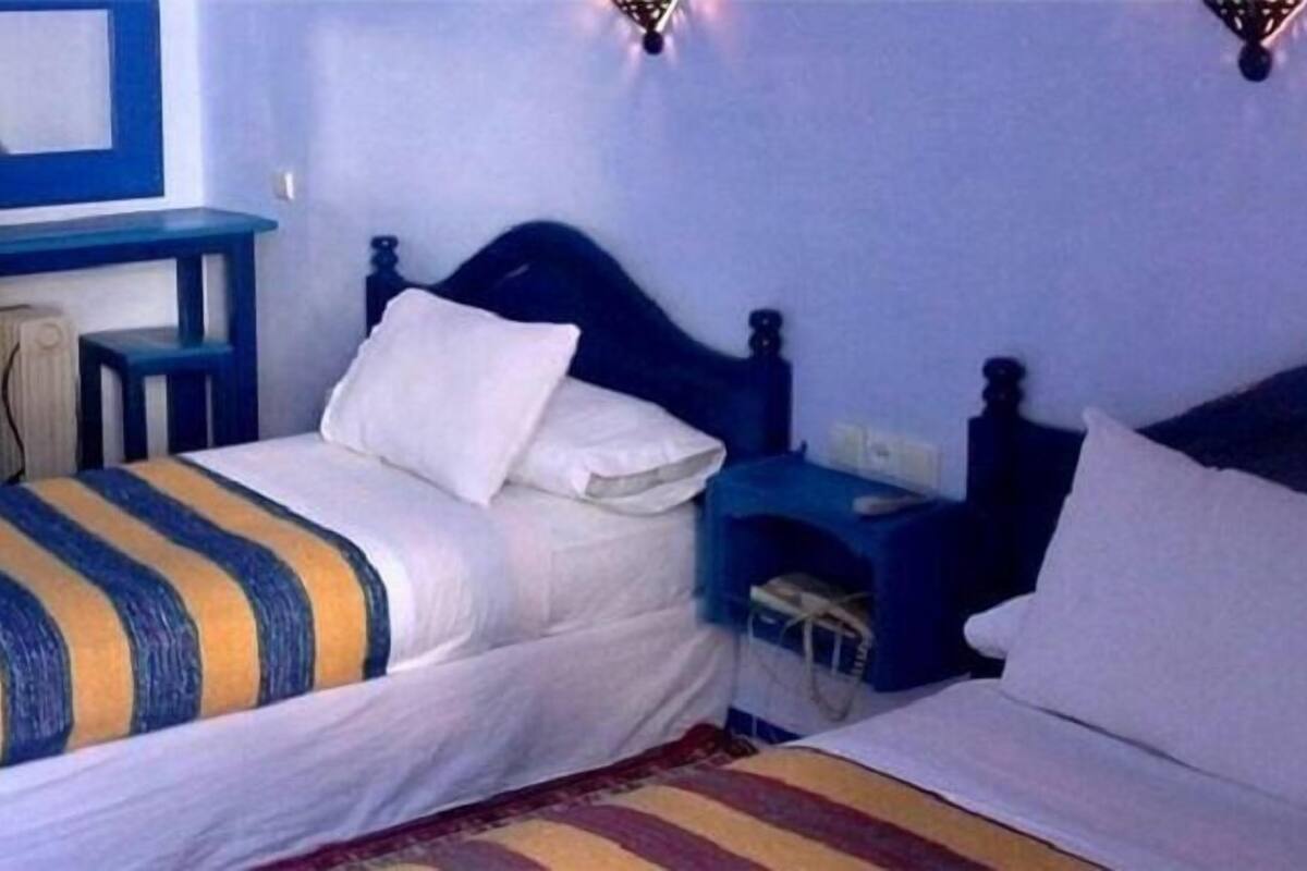 Wifi gratis y ropa de cama 