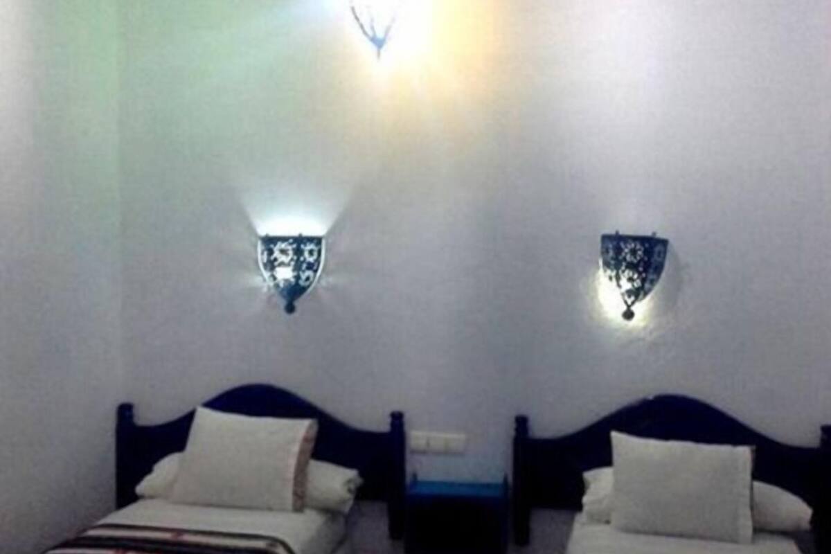Wifi gratis y ropa de cama 