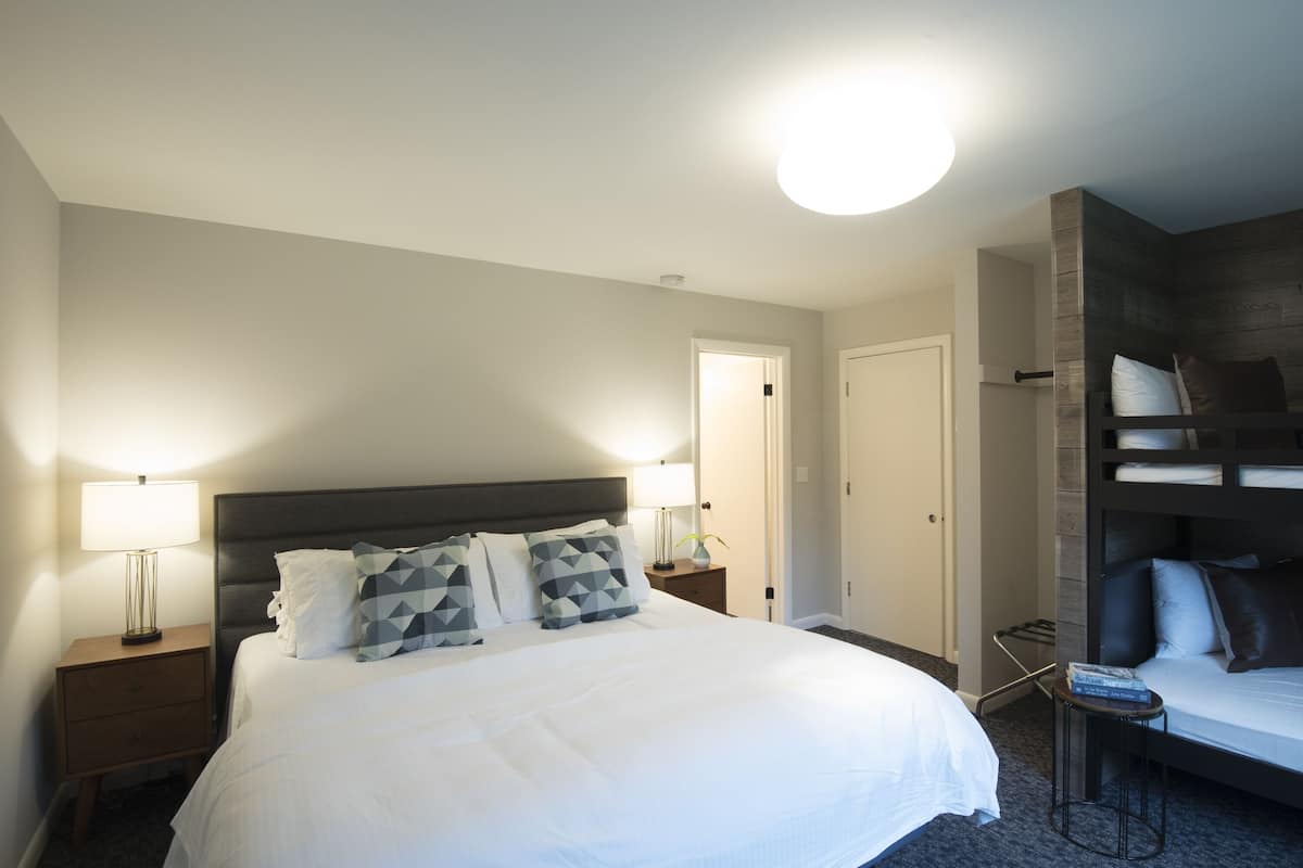 Family Room, Multiple Beds, Mountain View | Desk, laptop workspace, blackout curtains, free WiFi