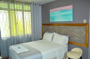 标准双人房, 独立浴室 | 熨斗/熨衣板、免费 WiFi、床单