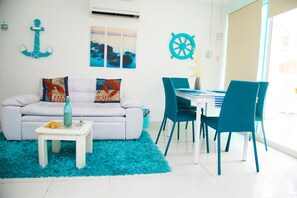 Romantic Apartment | Living area