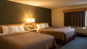 Rom, 2 queensize-senger | Blendingsgardiner, lydisolert, strykejern/-brett og wi-fi (inkludert)