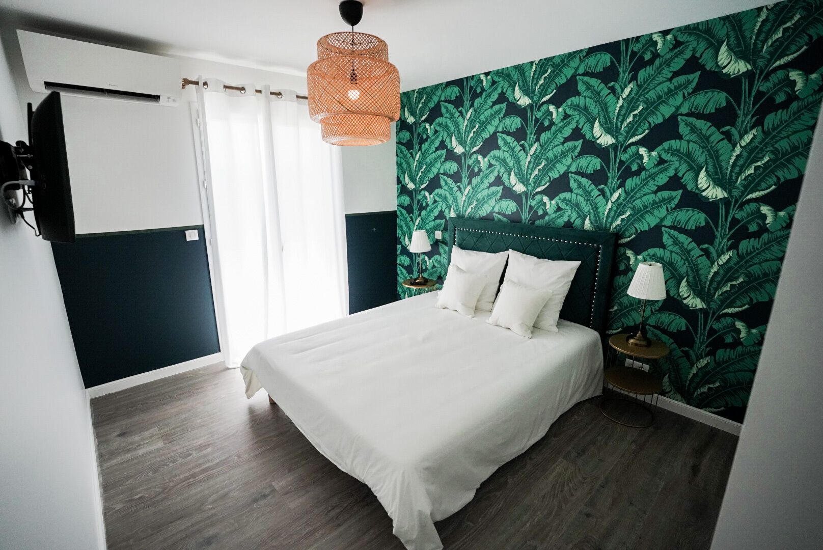 5 chambres, fer et planche à repasser, lit parapluie, Wi-Fi gratuit