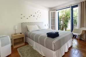 Individually decorated, soundproofing, iron/ironing board, free WiFi