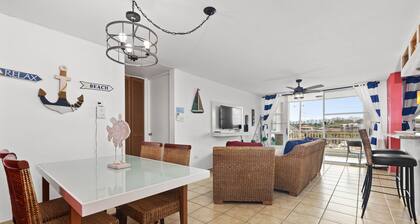 3B/2B Peñamar Ocean Club w Marina View - East Coast