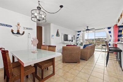 3B/2B Peñamar Ocean Club w Marina View - East Coast