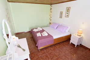 2 soverom, strykejern/-brett, wi-fi og sengetøy