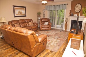 Condo, Multiple Beds (Cedar Lodge 104) | Living room