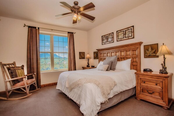 Unclassified image, 1 of 30, button - 4005 Big Bear Resort (Pigeon Forge)
