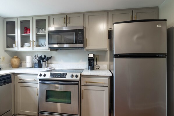 Oven - Oxford Square! Amazing Location! Map in Photos (Oxford)