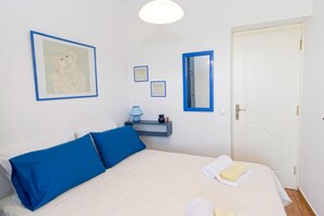 Traditional House, 3 Bedrooms, Mountain View