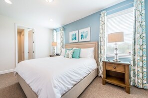 Villa (1 Bedroom) | 6 bedrooms, bed sheets - Villa in Encore Resort at Reunion 1998 (Kissimmee)