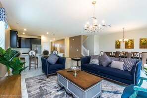 Villa (1 Bedroom) | Living room