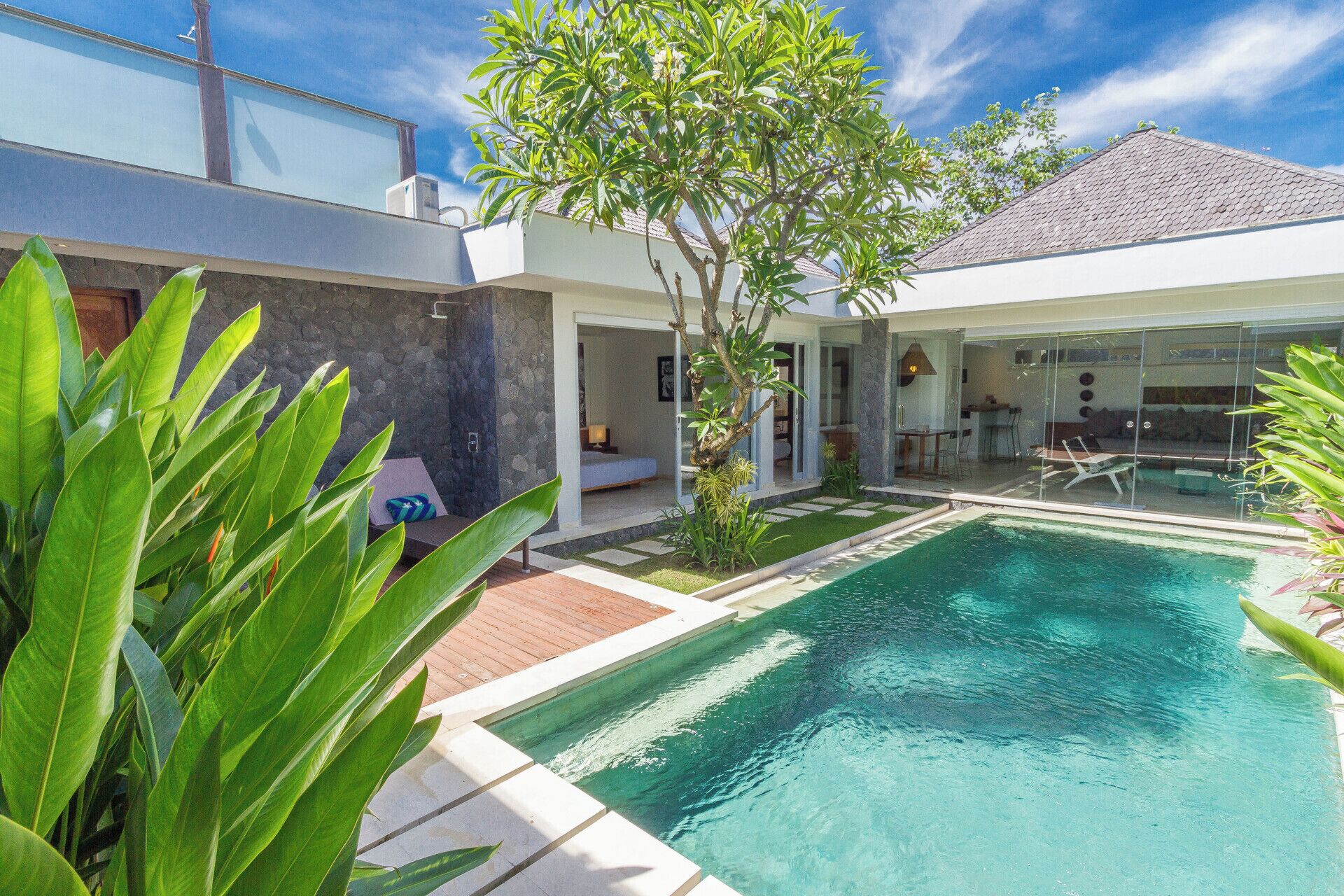 Villa (2 Bedrooms) | Front of property